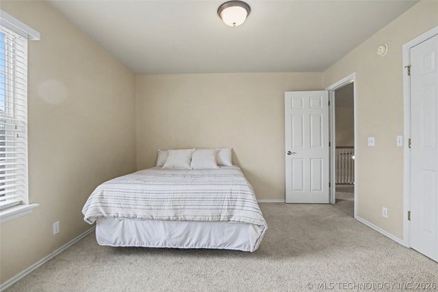 10302 N 144th East Avenue, Owasso, OK 74055
