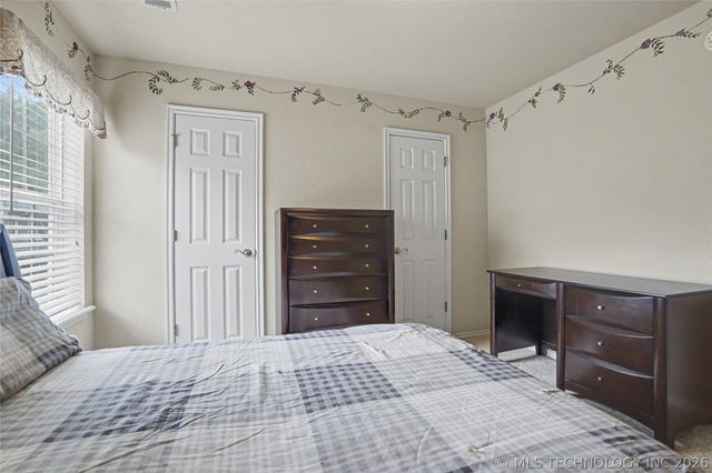 10302 N 144th East Avenue, Owasso, OK 74055