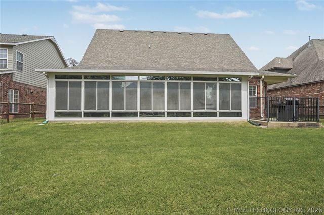 10302 N 144th East Avenue, Owasso, OK 74055