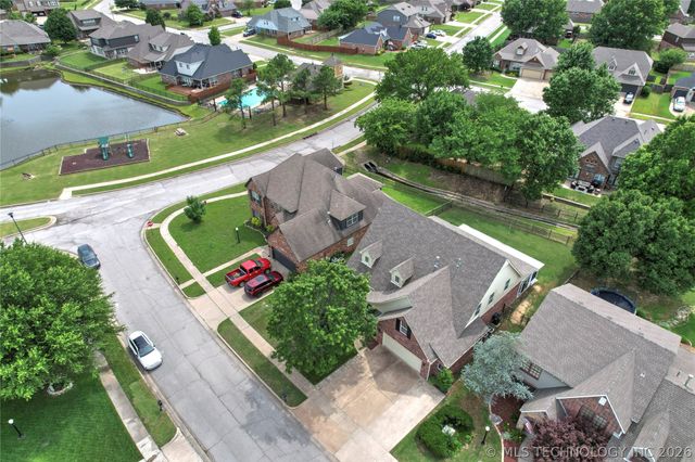 10302 N 144th East Avenue, Owasso, OK 74055