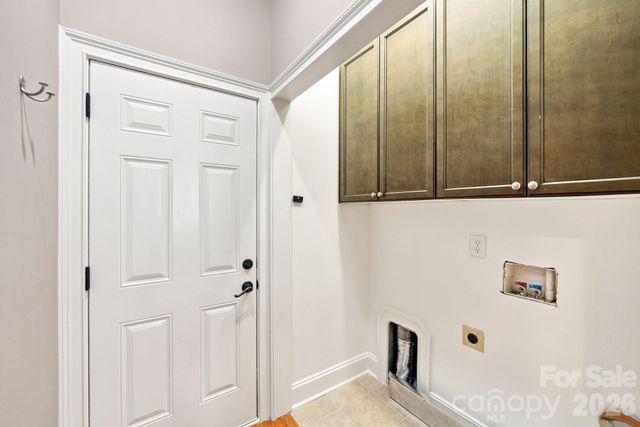 8813 Provence Village Lane, Charlotte, NC 28226