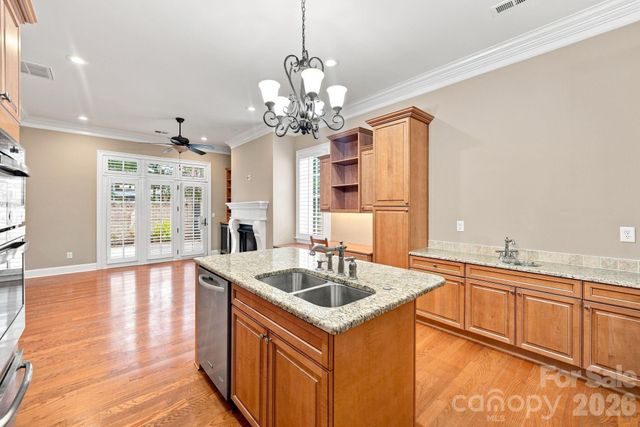 8813 Provence Village Lane, Charlotte, NC 28226