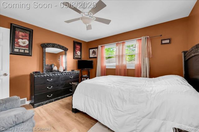 9216 Nathaline, Redford Charter Township, MI 48239