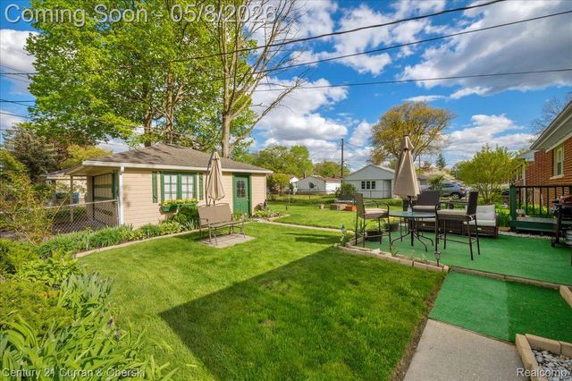 9216 Nathaline, Redford Charter Township, MI 48239