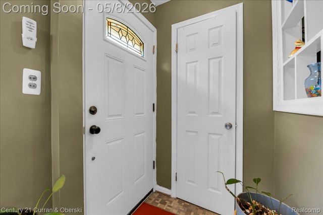 9216 Nathaline, Redford Charter Township, MI 48239