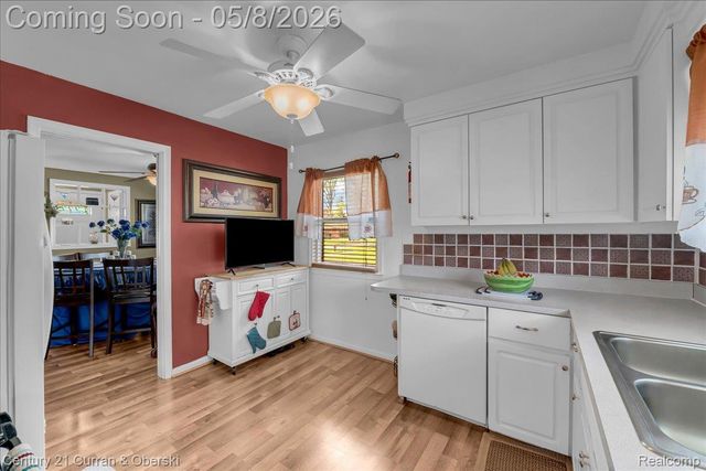 9216 Nathaline, Redford Charter Township, MI 48239