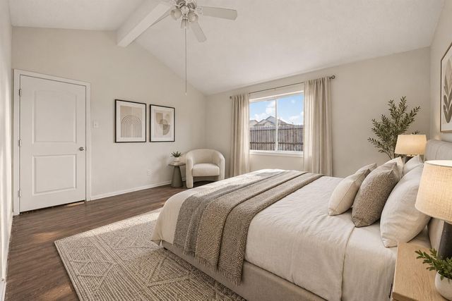 7102 Village Lake Dr, Cypress, TX 77433