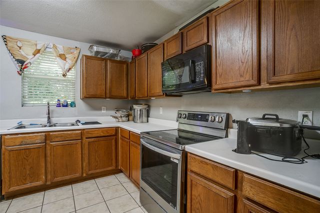 9028 Quarter Horse Lane, Fort Worth, TX 76123