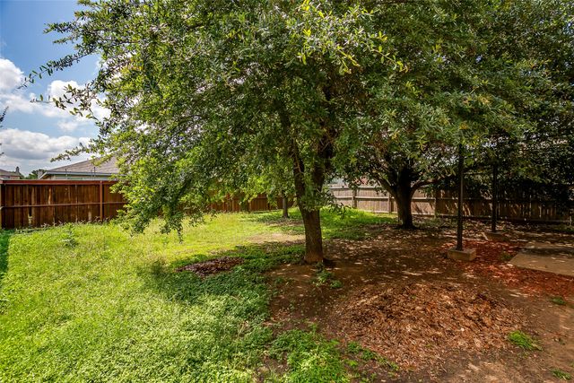 9028 Quarter Horse Lane, Fort Worth, TX 76123