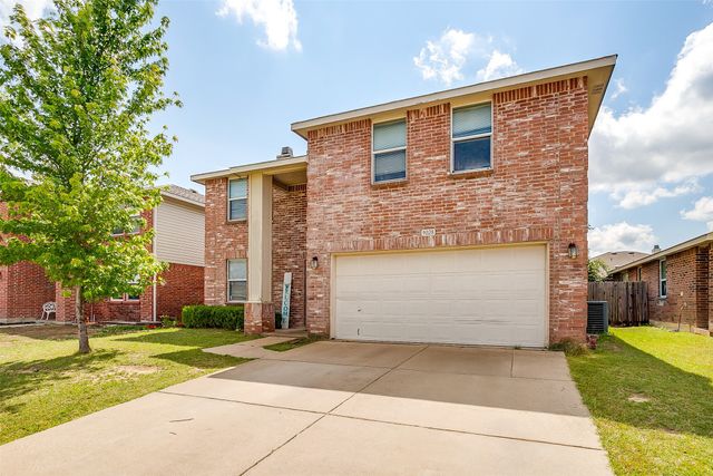9028 Quarter Horse Lane, Fort Worth, TX 76123