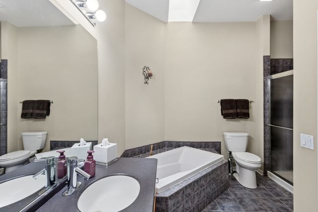 3800 Ashley Court, Rolling Meadows, IL 60008