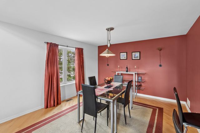 3800 Ashley Court, Rolling Meadows, IL 60008