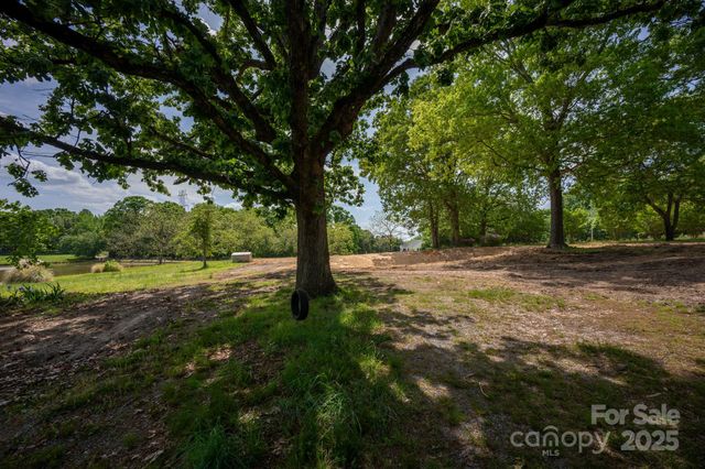 8805 Wingard Drive, Waxhaw, NC 28173