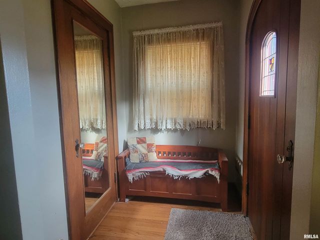 1826 41ST Street, Rock Island, IL 61201