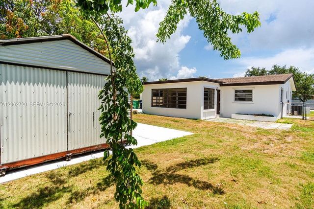 19390 Whispering Pines Road, Cutler Bay, FL 33157