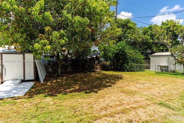 19390 Whispering Pines Road, Cutler Bay, FL 33157