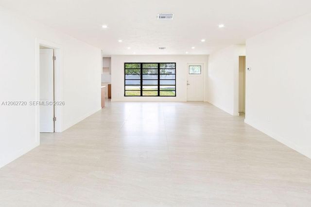 19390 Whispering Pines Road, Cutler Bay, FL 33157