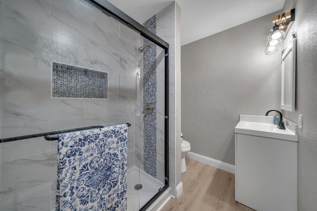 2059 Country Club Blvd, Stockton, CA 95204