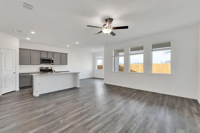 524 Ranchito Pass, Haslet, TX 76052