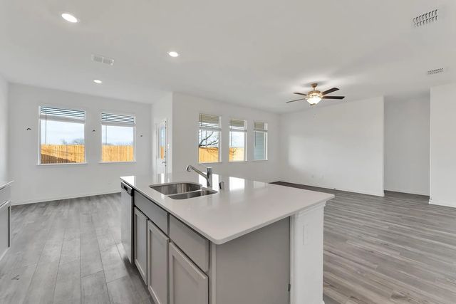 524 Ranchito Pass, Haslet, TX 76052