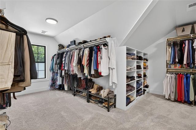 4416 W 77th Street, Prairie Village, KS 66208