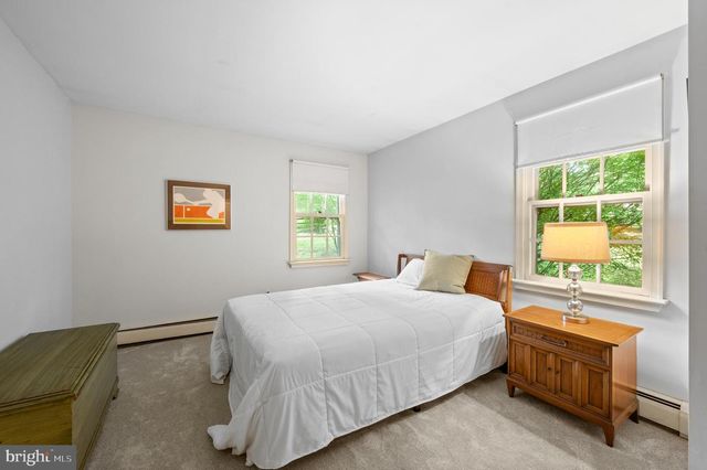 1500 SUGARTOWN RD, Paoli, PA 19301