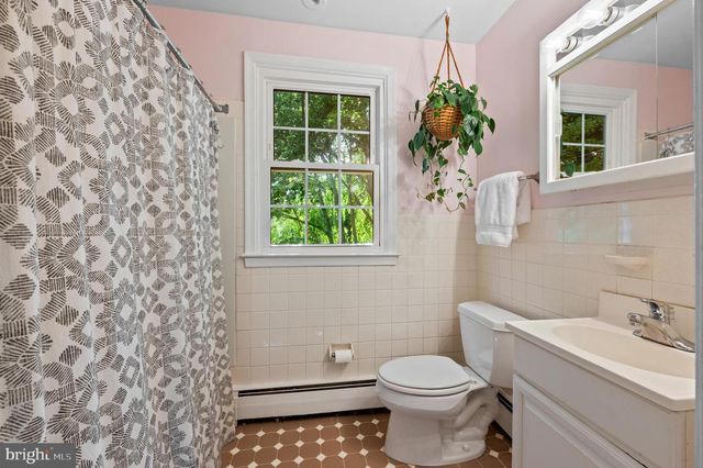 1500 SUGARTOWN RD, Paoli, PA 19301