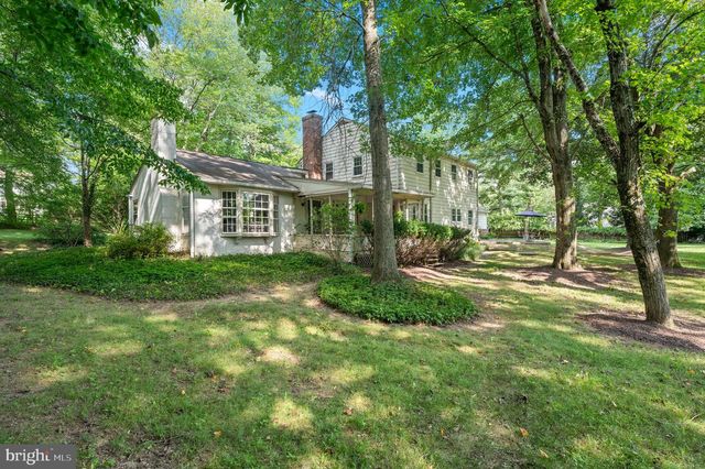 1500 SUGARTOWN RD, Paoli, PA 19301