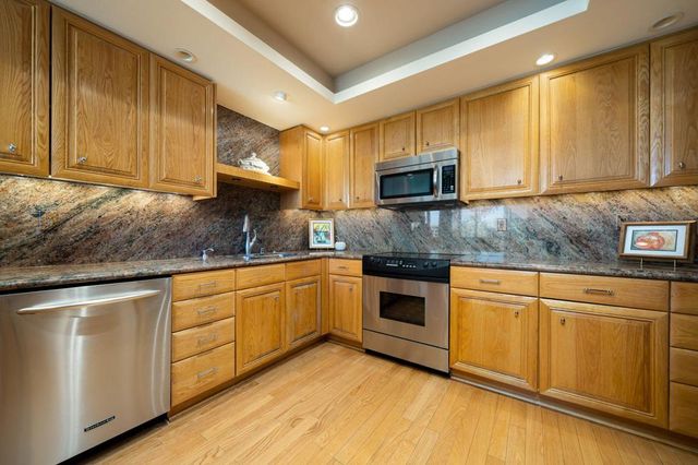 900 Island Drive 304, Rancho Mirage, CA 92270