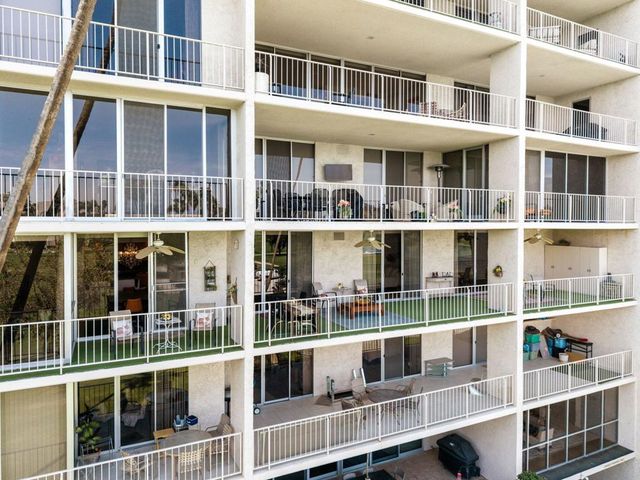 900 Island Drive 304, Rancho Mirage, CA 92270