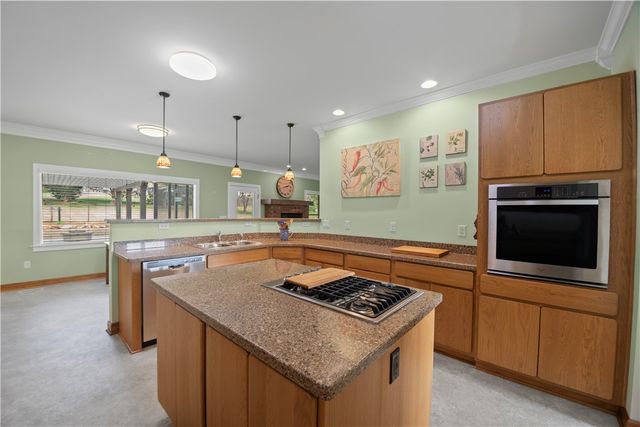 109 Fairway Drive, Pickens, SC 29671