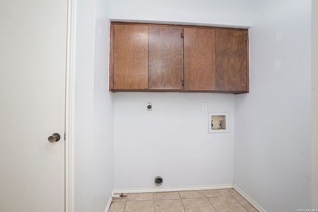 2822 BURNING TRAIL ST, San Antonio, TX 78247