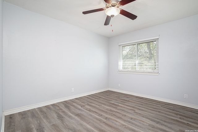 2822 BURNING TRAIL ST, San Antonio, TX 78247