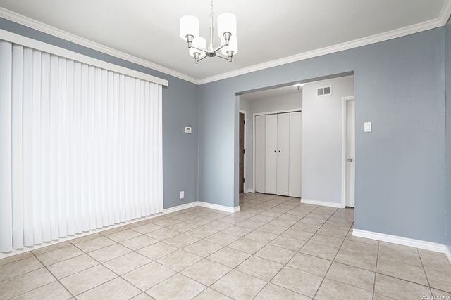 2822 BURNING TRAIL ST, San Antonio, TX 78247