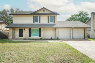 2822 BURNING TRAIL ST, San Antonio, TX 78247