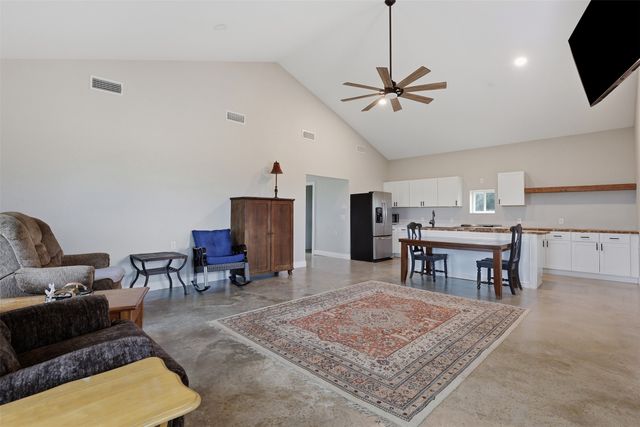 536 Fm 2738, Alvarado, TX 76009