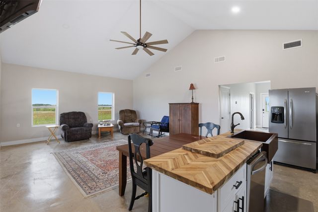 536 Fm 2738, Alvarado, TX 76009
