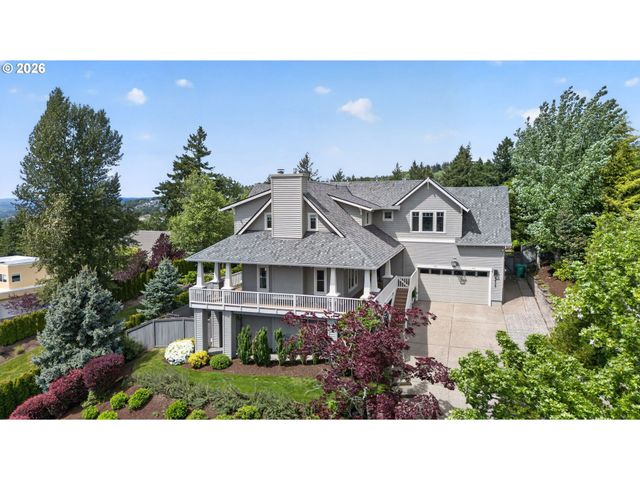 8435 Nw HAZELTINE St, Portland, OR 97229