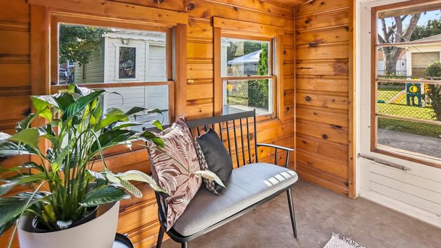 8982 Lucerne Avenue, Redford, MI 48239