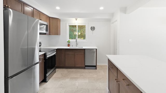 8982 Lucerne Avenue, Redford, MI 48239