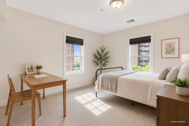 328 Copeland St 2D, Quincy, MA 02169