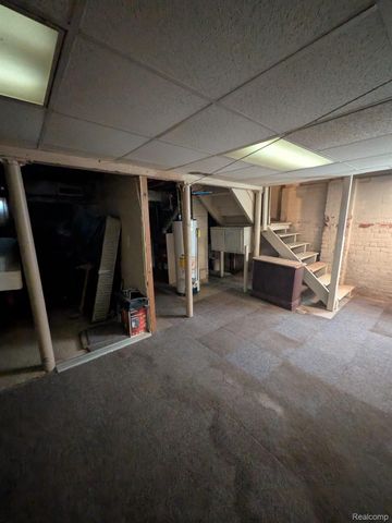 7284 Gartner Street, Detroit, MI 48209