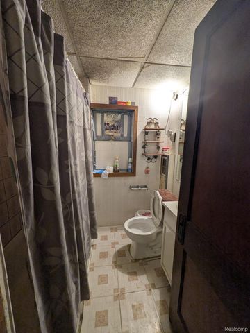 7284 Gartner Street, Detroit, MI 48209