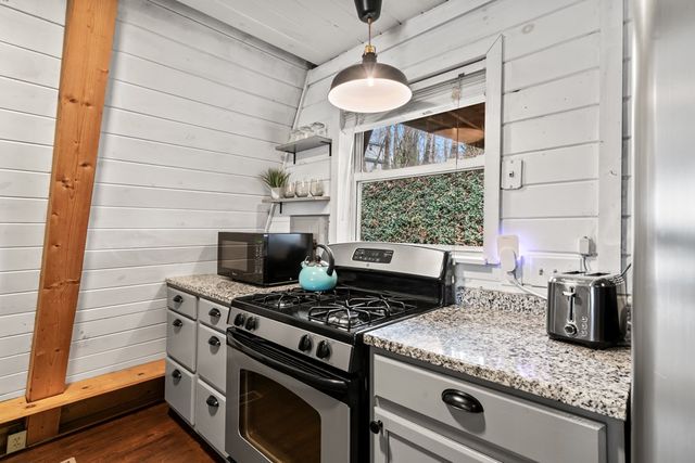 115 Barnhill Road, Blairsville, GA 30512