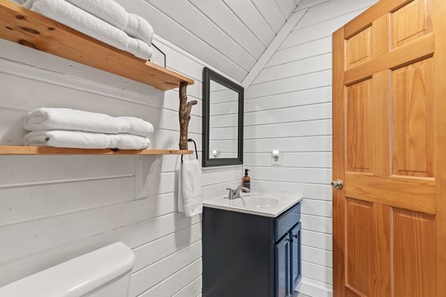 115 Barnhill Road, Blairsville, GA 30512