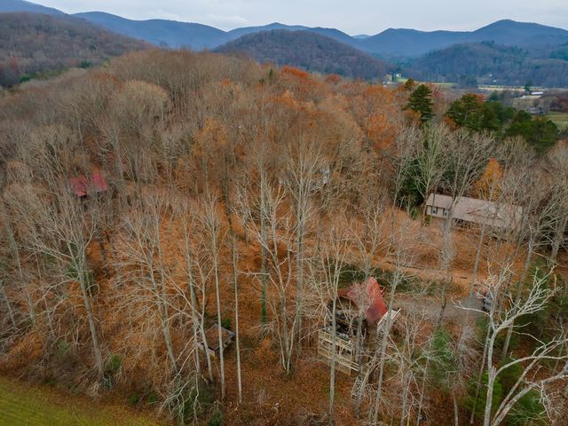 115 Barnhill Road, Blairsville, GA 30512