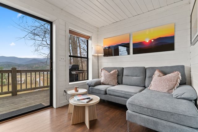 115 Barnhill Road, Blairsville, GA 30512