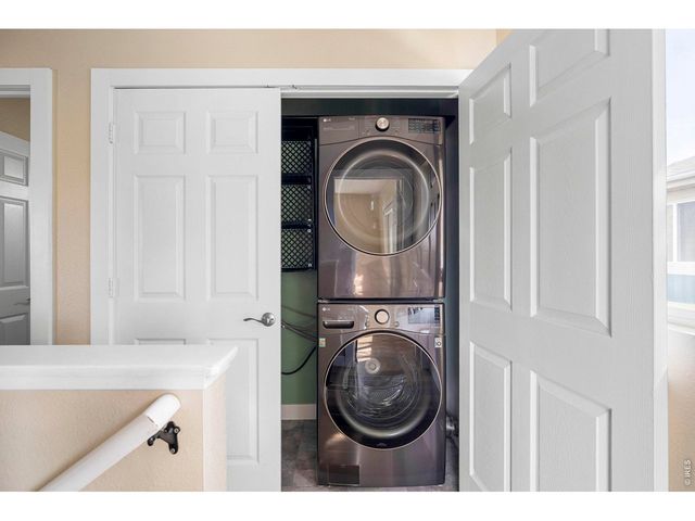 812 Aztec Dr, Fort Collins, CO 80521