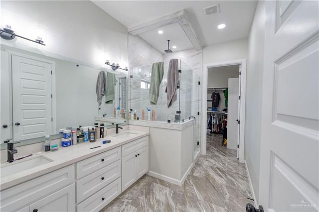 1412 S Waxahachie Street, Alton, TX 78572