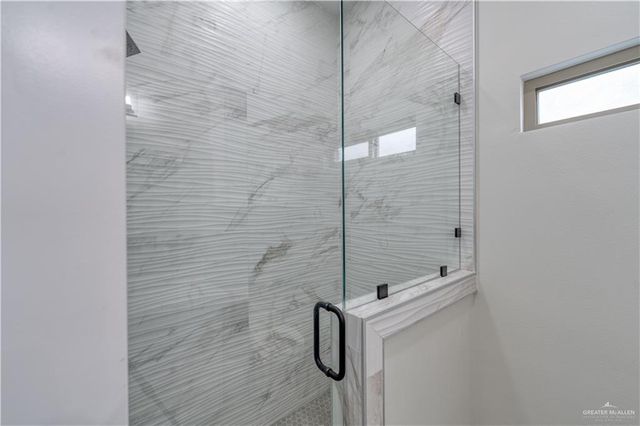 1412 S Waxahachie Street, Alton, TX 78572